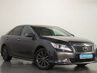 2013 Toyota Camry VII (XV50), серый, 1459000 рублей, вид 1