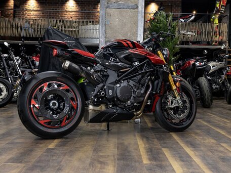 2026 MV Agusta Rush 1000, красный, 5490000 рублей, вид 4
