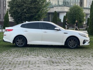2018 Kia Optima IV, белый, 1260000 рублей, вид 3