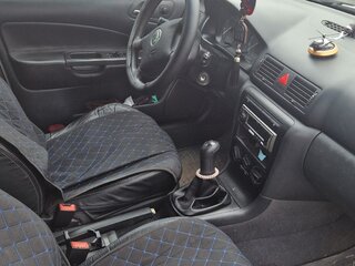 2002 Skoda Octavia I (A4) Рестайлинг, серебристый, 555000 рублей, вид 5