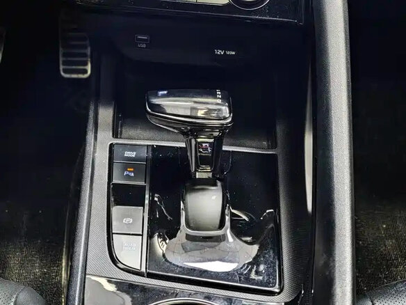 2022 Hyundai Elantra VII (CN7), белый, 1570000 рублей - вид 12