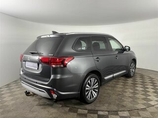 2021 Mitsubishi Outlander III Рестайлинг 3, серый, 2420000 рублей, вид 5