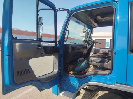 1986 Hino Series 500 (Ranger), синий, 2900000 рублей, вид 5