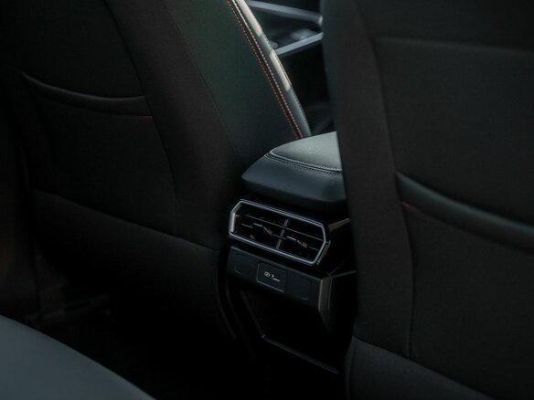 2025 Geely Cityray, серебристый, 2909990 рублей - вид 23