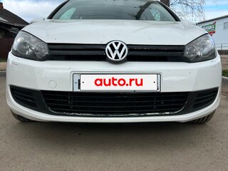 2011 Volkswagen Golf 5-speed VI, белый, 850000 рублей, вид 2