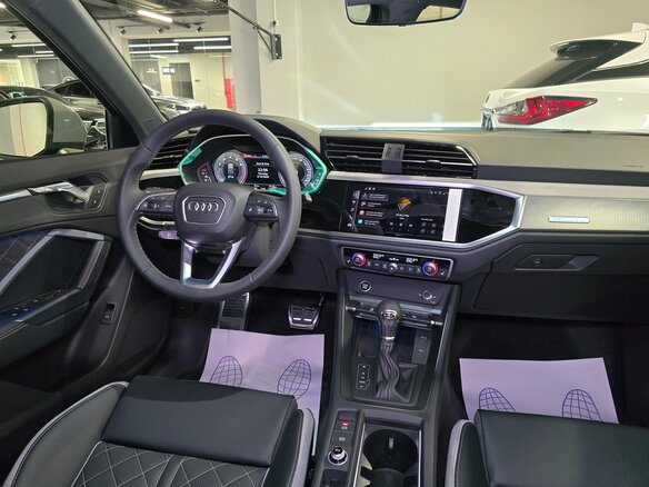 2026 Audi Q3 35 TFSI II (F3), серый - вид 34