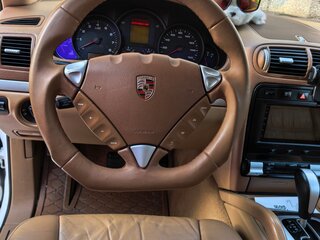 2007 Porsche Cayenne I Рестайлинг (957), белый, 1700000 рублей, вид 4