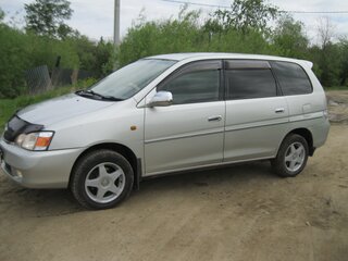 2001 Toyota Gaia, серый, 670000 рублей, вид 4