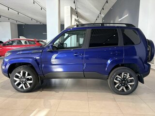 2026 Lada (ВАЗ) Niva Travel I Рестайлинг, синий, 1909710 рублей, вид 3