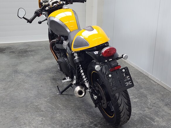 2018 Triumph Street Cup, жёлтый, 649000 рублей - вид 6