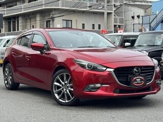 2018 Mazda Axela III Рестайлинг, красный, 1180000 рублей, вид 3