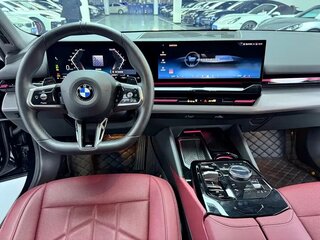 2024 BMW 5 серии Long 525Li VIII (G60/G61/G68), чёрный, 4084000 рублей, вид 5