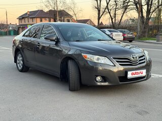 2009 Toyota Camry VI (XV40) Рестайлинг, серебристый, 1320000 рублей, вид 2