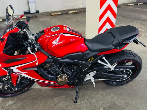 2020 Honda CBR 650R, красный, 900000 рублей - вид 6