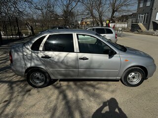 2009 Lada (ВАЗ) Kalina I, серебристый, 225000 рублей, вид 4
