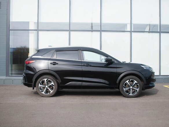 2023 JAC JS6, чёрный, 1680000 рублей - вид 7