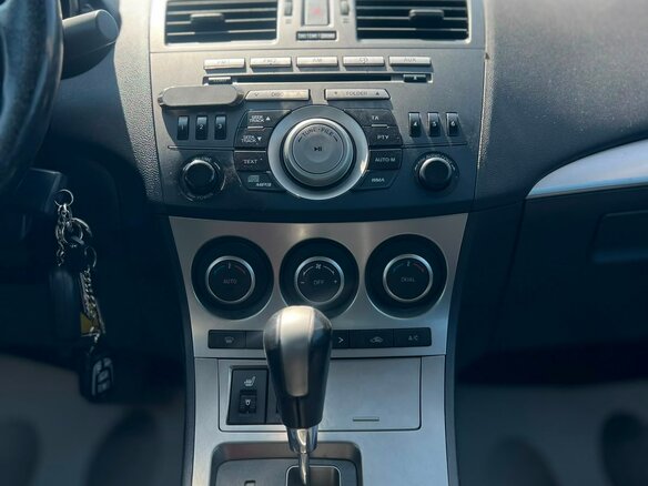 2010 Mazda 3 II (BL), красный, 659000 рублей - вид 19