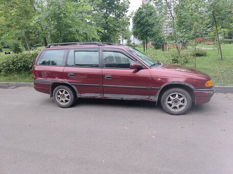1997 Opel Astra X16SZR F, красный, 150000 рублей, вид 3