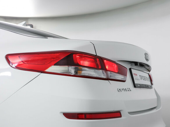2019 Kia Optima IV Рестайлинг, белый, 1307000 рублей - вид 17