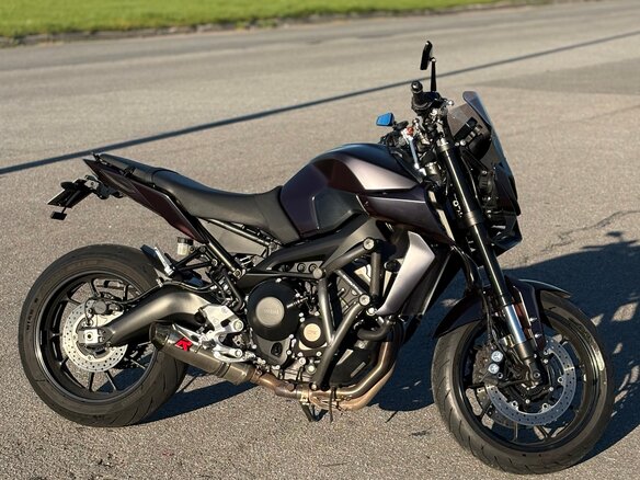 2017 Yamaha MT-09 (FZ-09), пурпурный, 900000 рублей - вид 1