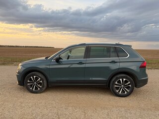 2019 Volkswagen Tiguan II, серый, 2550000 рублей, вид 5