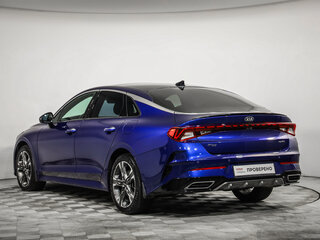2021 Kia K5 III, синий, 2579420 рублей, вид 5