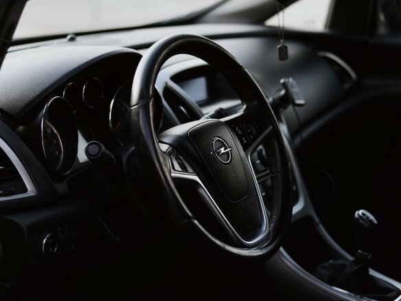 2011 Opel Astra J, серый, 690000 рублей - вид 8
