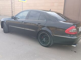 2006 Mercedes-Benz E-Класс 280 III (W211, S211) Рестайлинг, чёрный, 1150000 рублей, вид 5