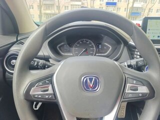 2023 Changan Alsvin, серый, 999999 рублей, вид 5