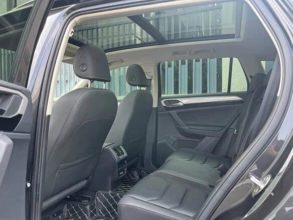 2023 Volkswagen Tayron I Рестайлинг, серый, 2055000 рублей - вид 10