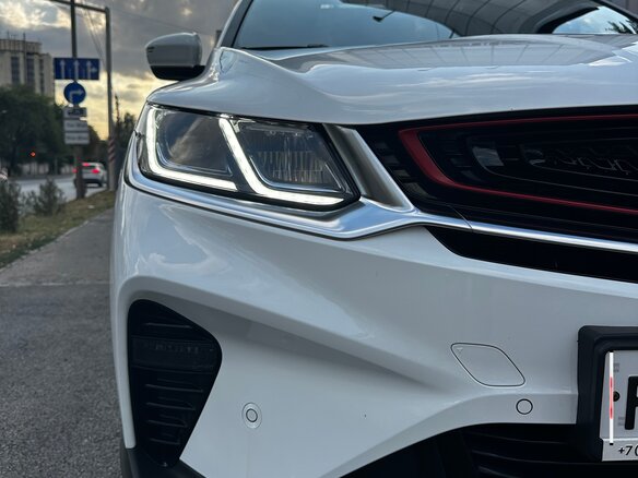2021 Geely Coolray I, белый - вид 13