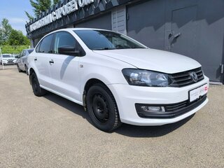 2019 Volkswagen Polo V Рестайлинг, белый, 890000 рублей, вид 4