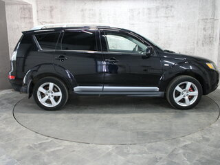 2008 Mitsubishi Outlander II, чёрный, 796000 рублей, вид 4