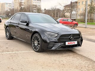 2021 Mercedes-Benz E-Класс 350 V (W213, S213, C238) Рестайлинг, чёрный, 5800000 рублей, вид 4