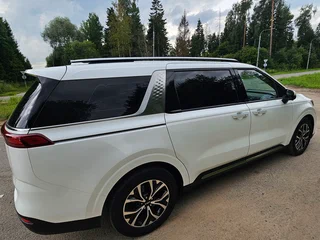 2021 Kia Carnival IV, белый, 4000000 рублей, вид 4