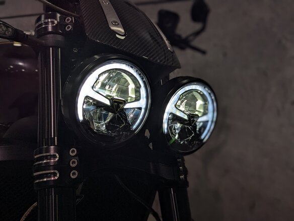 2020 Triumph Rocket III, чёрный, 3900000 рублей - вид 17