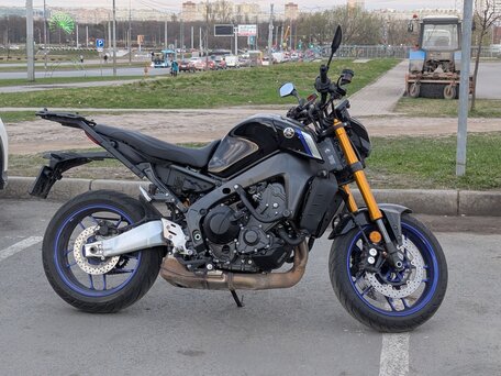 2021 Yamaha MT-09 (FZ-09), чёрный, 970000 рублей, вид 5
