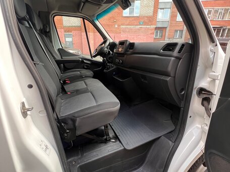 2022 Renault Master, белый, 3900000 рублей, вид 5