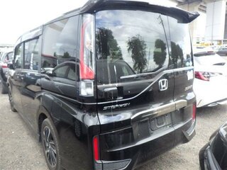 2021 Honda Stepwgn Spada V Рестайлинг, чёрный, 2500000 рублей, вид 2
