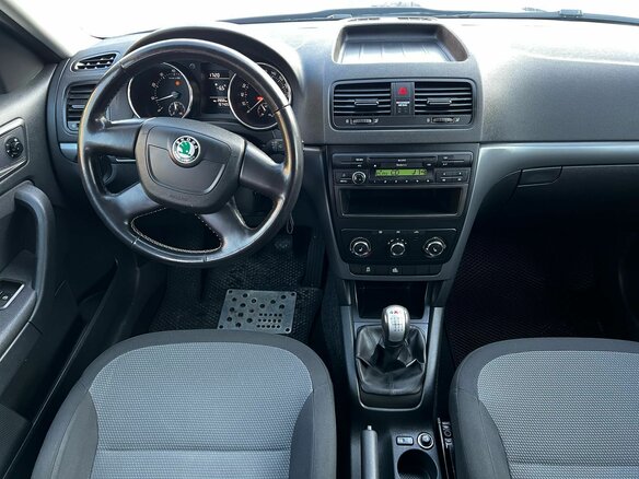 2010 Skoda Yeti I, синий, 950000 рублей - вид 11