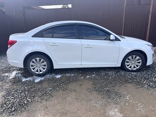 2015 Chevrolet Cruze I Рестайлинг, белый, 600000 рублей, вид 5