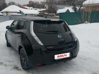 2013 Nissan Leaf (EM57) I (ZE0/AZE0), чёрный, 1550000 рублей, вид 3