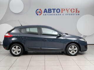 2013 Renault Megane III Рестайлинг, голубой, 815000 рублей, вид 5