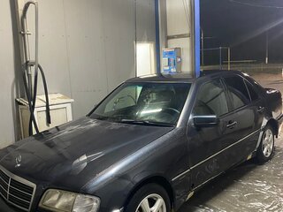 1999 Mercedes-Benz C-Класс 180 I (W202) Рестайлинг, синий, 225000 рублей, вид 2
