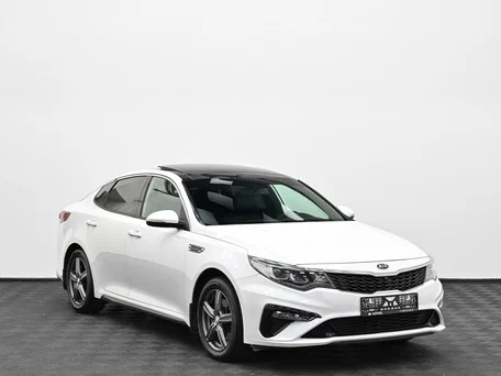 2018 Kia Optima IV Рестайлинг, белый, 1749000 рублей, вид 1
