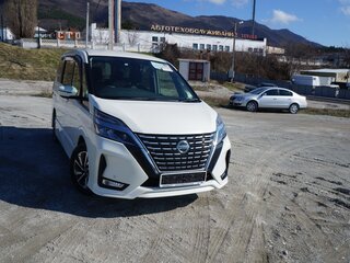 2021 Nissan Serena V (C27) Рестайлинг, белый, 2500000 рублей, вид 1