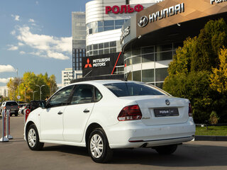 2019 Volkswagen Polo V Рестайлинг, белый, 1098000 рублей, вид 5