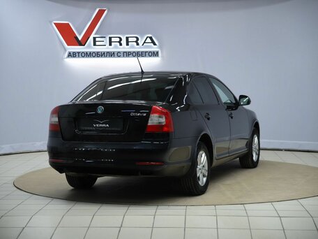 2011 Skoda Octavia II (A5) Рестайлинг, чёрный, 500000 рублей, вид 5