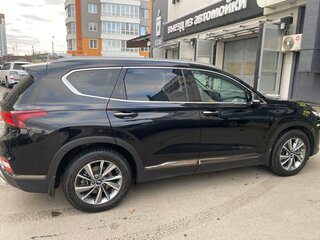 2019 Hyundai Santa Fe IV, чёрный, 2500000 рублей, вид 5