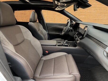 2026 Lexus RX 350 V, белый, 10985000 рублей, вид 2